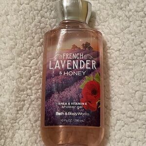 Set of 2 BRAND NEW Retired Bath & Body Works Lavender & Honey Shower Gel